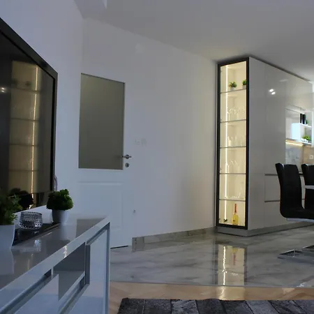 Luxury Karuza Appartamento